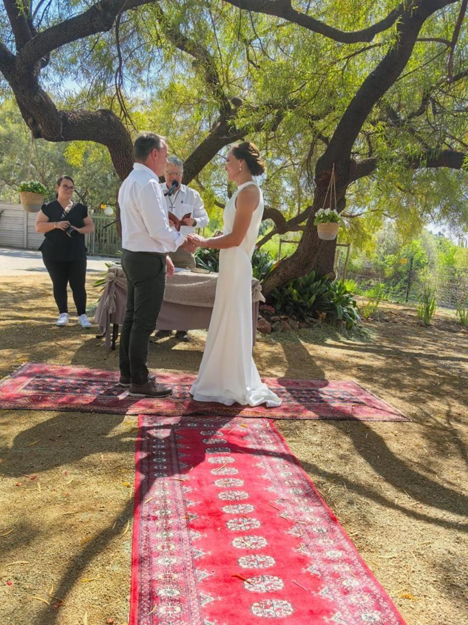 A Little Guesthouse Bloemfontein Bagian luar foto